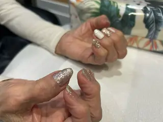 ネイル 近藤 亜伊梨のネイルデザイン