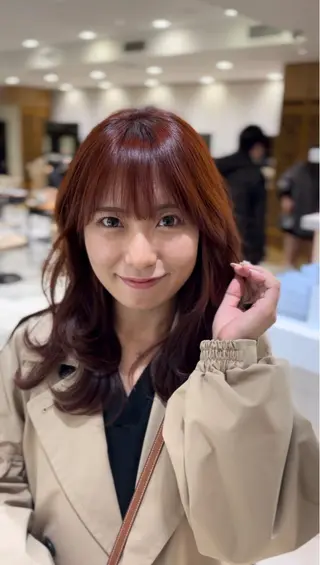 セミロング 顔まわりカット 前髪カット安井楽人のヘアスタイル