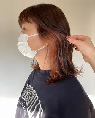 ミディアム カラー silo所属・silo MOKA 顔周りカット🦦のヘアスタイル