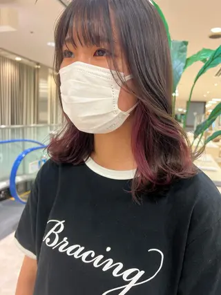 セミロング カラー 似合わせ.ﾍｱｾｯﾄ 得意🌹井上美沙のヘアスタイル