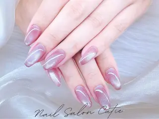 ショート 馬 モモのネイルデザイン