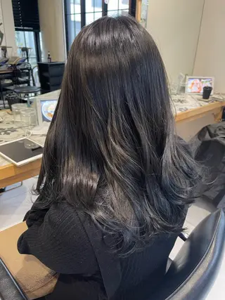 セミロング カラー ラベンダー/レイヤー スタイル🤎mamiのヘアスタイル