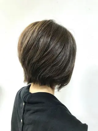 ショート カラー 齊藤 久恵のヘアスタイル