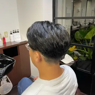ミディアム パーマ メンズ 坪田 龍樹のヘアスタイル