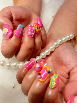 ネイル フォルビチローロ所属・moritou harunaのネイルデザイン