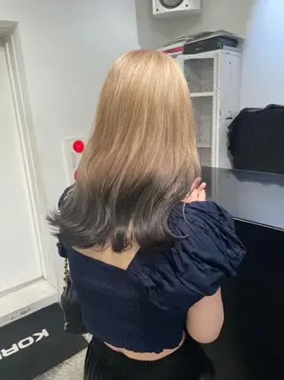 セミロング カラー パーマ ヘアアレンジ メンズ キッズ ネイル マツエク・マツパ アイブロウ 艶ハイトーン/ヘア アレンジAYAKAのヘアスタイル