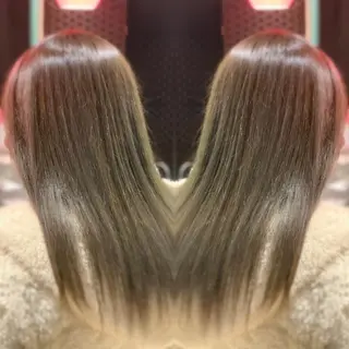 ロング ⭐️髪質改善⭐️遠藤 勇輝のヘアスタイル