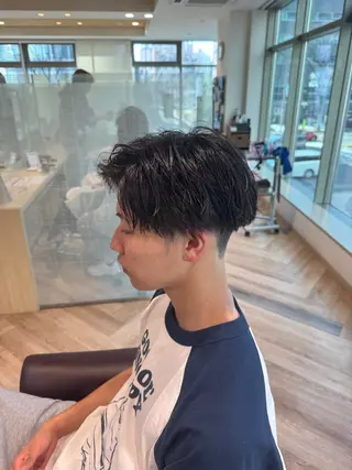 ショート メンズ メンズ特化/ センターパート/八谷のヘアスタイル