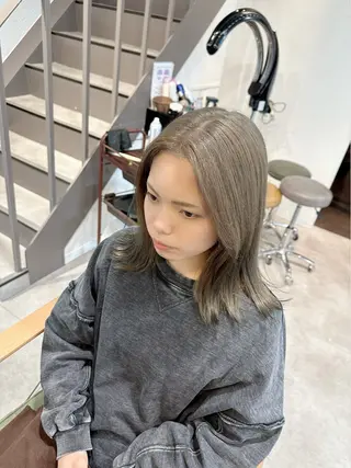 ミディアム desirbeaux 板垣鈴香のヘアスタイル