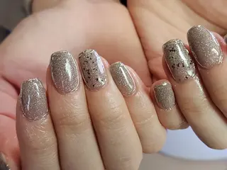 ネイル Y. Reonaのネイルデザイン