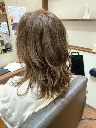 ミディアム カラー LandS barber &beauty所属・髪質改善特化 長澤友哉のヘアスタイル