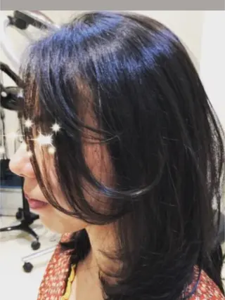 ロング カジサ ケイコのヘアスタイル
