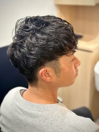 ショート パーマ メンズ 銀座メンズ ビジネスショートのヘアスタイル