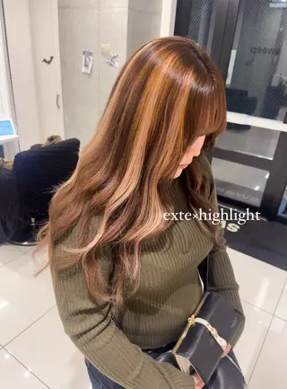 セミロング りおな/エクステ /ミルクティーカラーのヘアスタイル