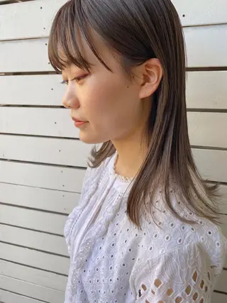 ミディアム カラー ance ayelashアンセアイラッシュ薬院店所属・神原 ありさのマツエク・マツパデザイン