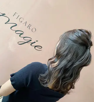 ロング カラー ヘアアレンジ JILL ユキのヘアスタイル