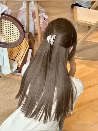 ロング 林 風菜のヘアスタイル