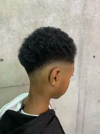 ショート メンズ HARURU🪮✨ ブレイズ海外ヘアのヘアスタイル