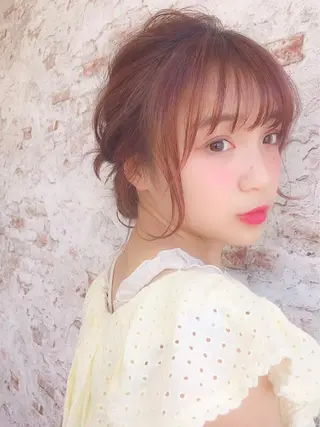 ミディアム カラー ヘアアレンジ 當間 大知のヘアスタイル