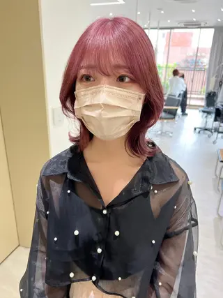 ミディアム カラー 韓国🇰🇷レイヤー 映える顔周り🩷のヘアスタイル