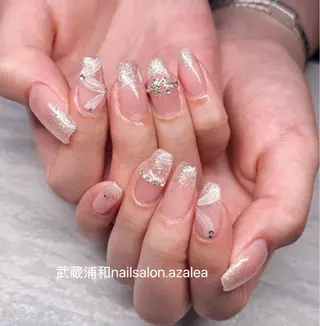 ネイル R inのネイルデザイン