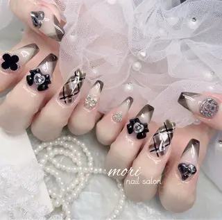 ネイル 森 ネイルサロンのネイルデザイン