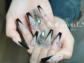 ネイル E.N🦋 長さ出し/持ち込みのネイルデザイン