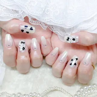 ネイル Kanako 💫のネイルデザイン