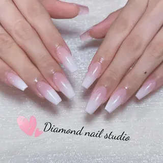 ネイル Diamond 🧚🏻‍♀️のネイルデザイン