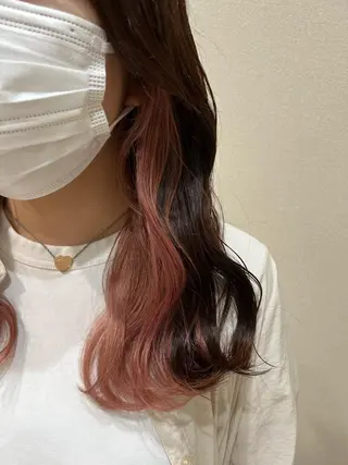 セミロング mina .のヘアスタイル