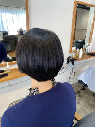 ショート ショート/ボブ/顔周 りレイヤー/RINAのヘアスタイル