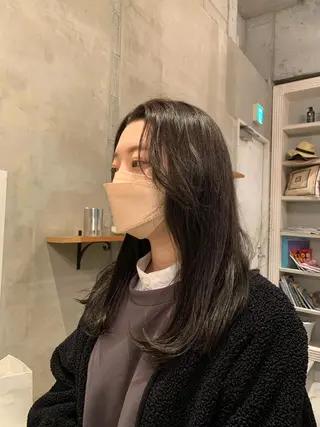 カラー カネコ ユカリのヘアスタイル