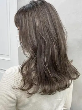 カラー Rico / bob/グレージュのヘアスタイル