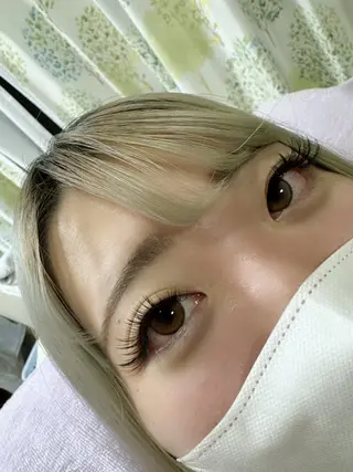 マツエク・マツパ 伊藤名紬 マツエク専門のマツエク・マツパデザイン