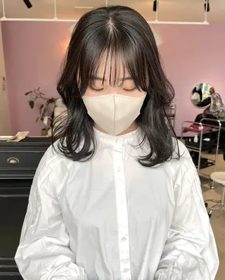 セミロング カラー MATTY yoshika 🐻のヘアスタイル