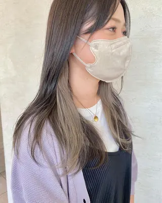 ロング カラー miku/ 透明感カラーのヘアスタイル