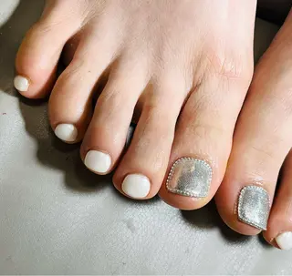 ネイル 小栗 明香のネイルデザイン