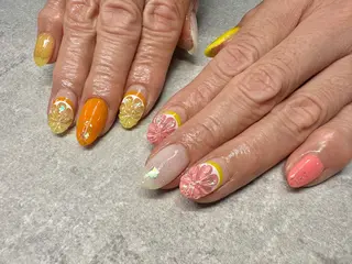 ネイル 高多 瑠美のネイルデザイン