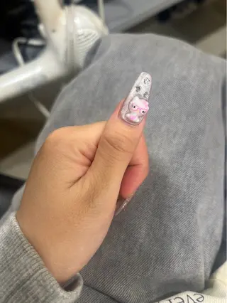 ネイル 濱岡 咲のネイルデザイン