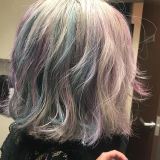 カラー kva所属・☺︎ RIHOのヘアスタイル