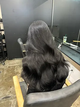 ロング カラー オリーブベージュ 🫒🩶Rianaのヘアスタイル