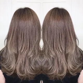 セミロング カラー ♡美髪•艶髪♡砂川 なつきのヘアスタイル