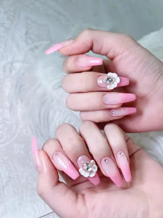 ネイル Ubuntu🎀 ネイルサロン✨のネイルデザイン