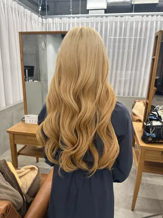 ロング 山野愛子美容室銀座所属・銀座YUKINA🌙 ダブルカラー🩷のヘアスタイル