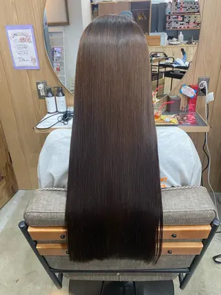 ロング Tsuyoshi 【Rosso】のヘアスタイル