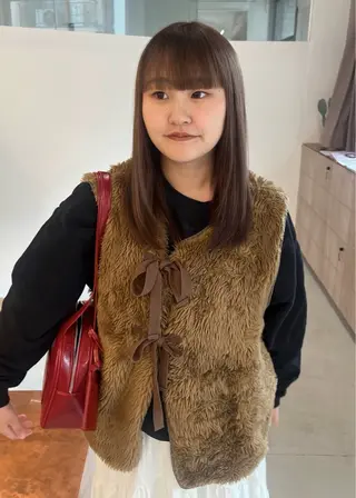 カラー the hinc所属・miyu /大阪 /レイヤーカットのヘアスタイル