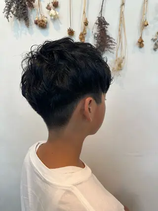 メンズ SHAMPOO BOY central所属・遠藤 真喜のヘアスタイル