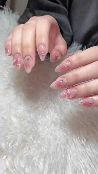 ネイル n o q r m. n a c h iのネイルデザイン