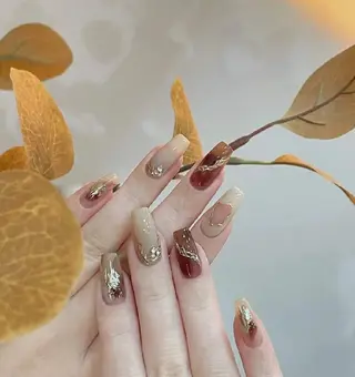 ネイル YUYI.nail salon所属・Mi Naのネイルデザイン