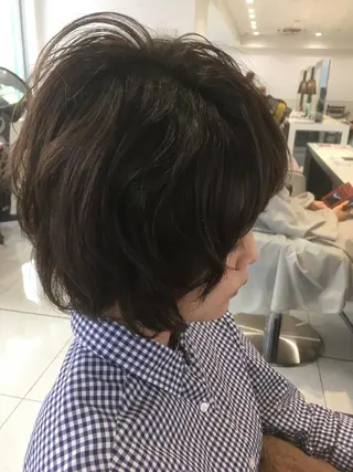 ショート カラー パーマ 井口 真人のヘアスタイル